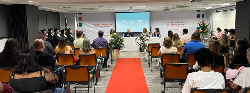 Formatura da terceira turma do Técnico em Enfermagem